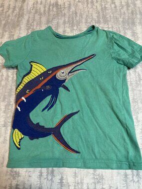 Mini Boden Green Swordfish Applique Tee 5-6Y